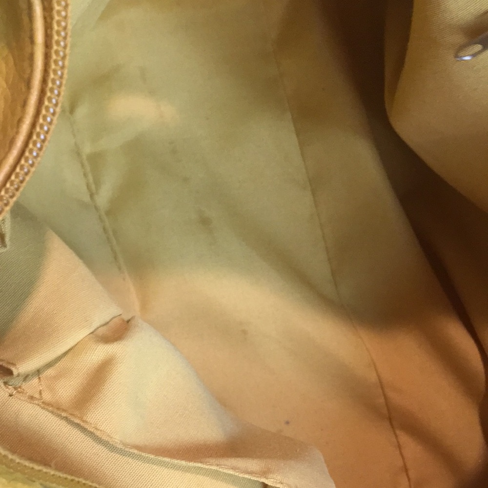 Kenneth Cole Reaction Yellow Tote Bag - Picture 7 of 12